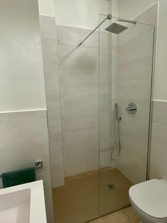 Suite Stresa Milano Centrale 3Pax Wifi Exteriör bild