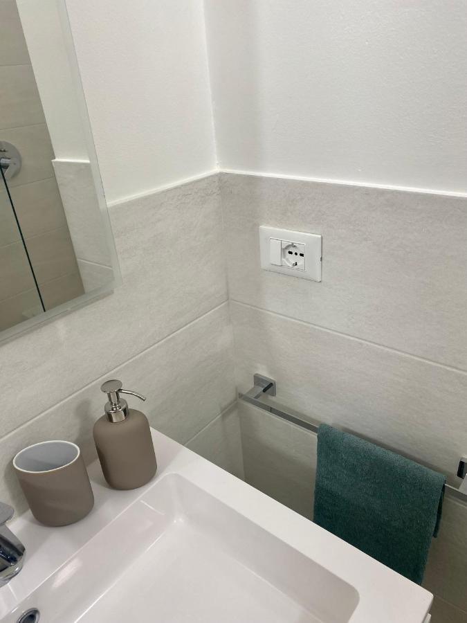 Suite Stresa Milano Centrale 3Pax Wifi Exteriör bild